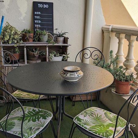 Apartament T3 Avec Terrasse Avec Vue Exceptionnelle Sur Les Quais De Sète Zewnętrze zdjęcie